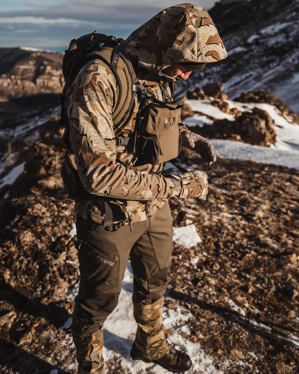 Axis Hybrid Hooded Jacket