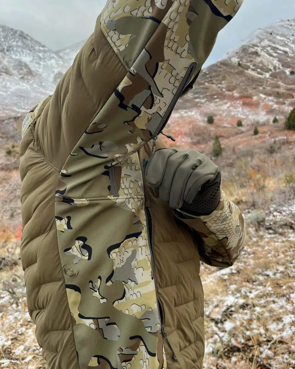 Axis Thermal Hybrid Hooded Jacket