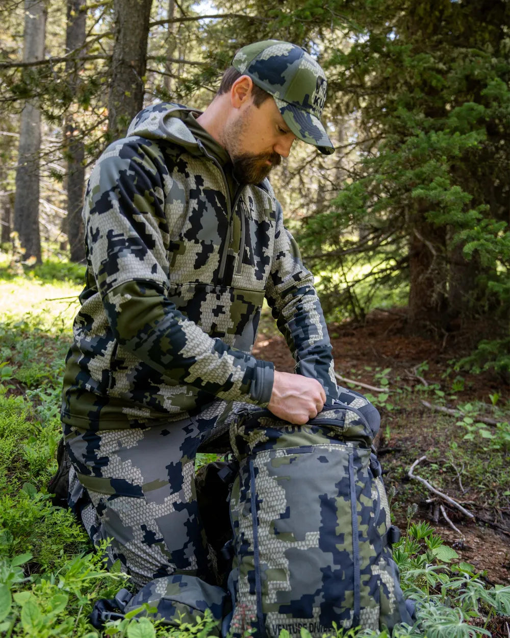 StrongFleece 235 Zip-T Hoodie