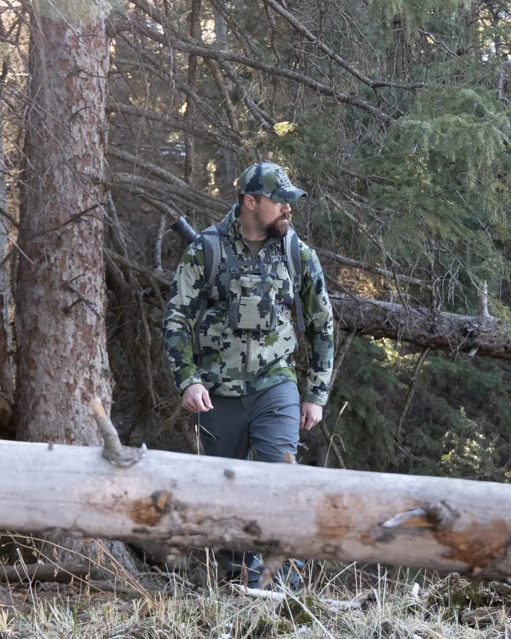 Guide PRO Hooded Jacket